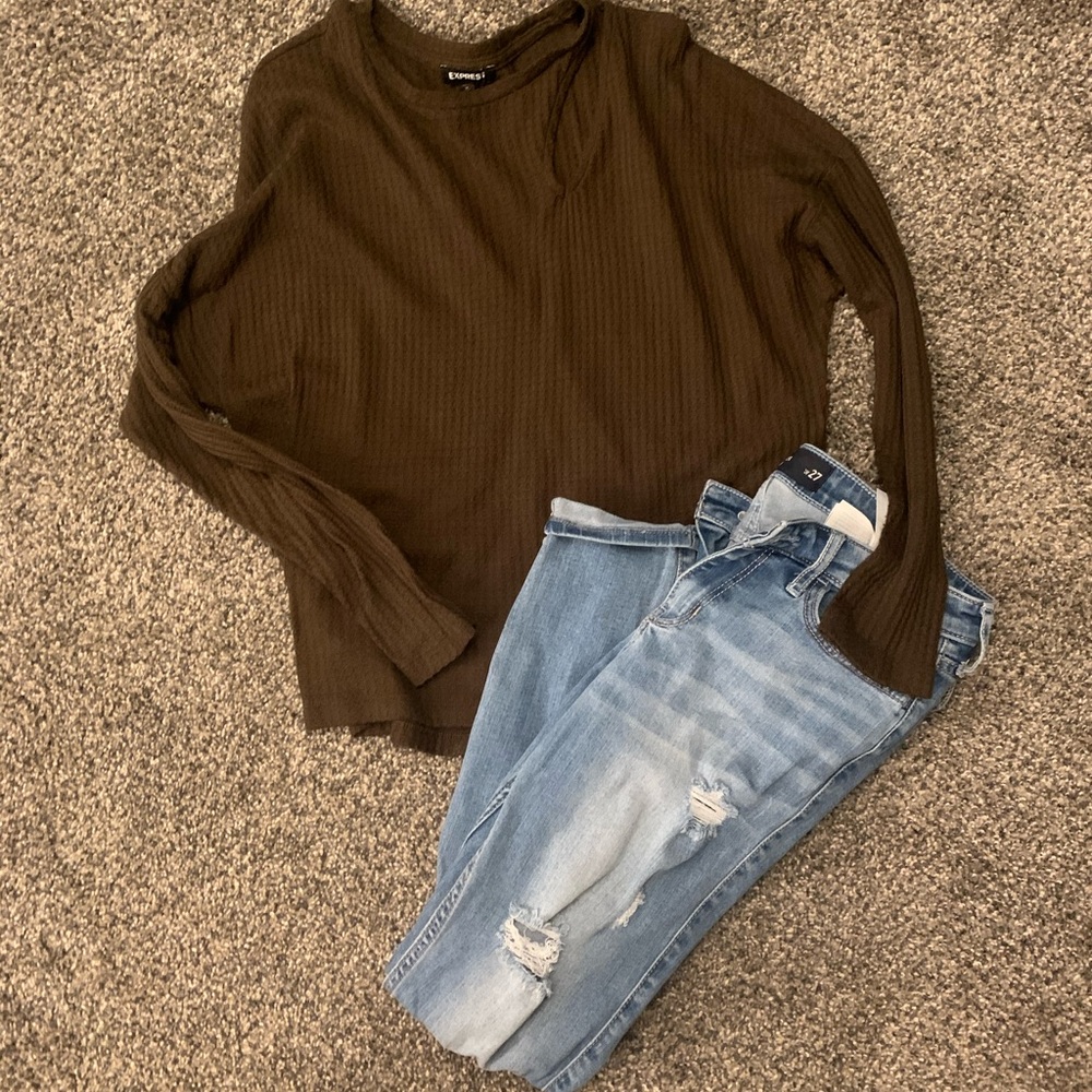 Distressed Hollister Jeans